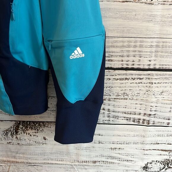 Adidas   - Picture 2 of 6